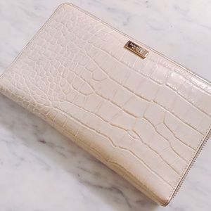 Kate Spade Zip Travel Wallet